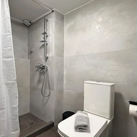 Apartment Coco By Xenius Zeus Flogita
