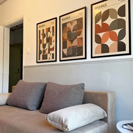 Coco By Xenius Zeus Apartment